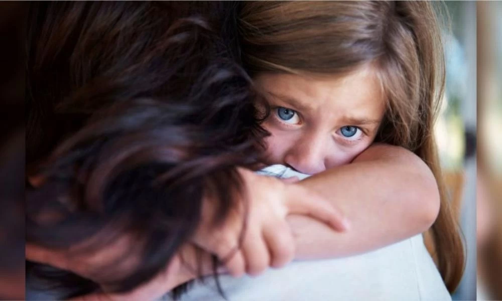 Φωτιές: Πώς απαντάμε στις αγωνιώδεις ερωτήσεις των παιδιών